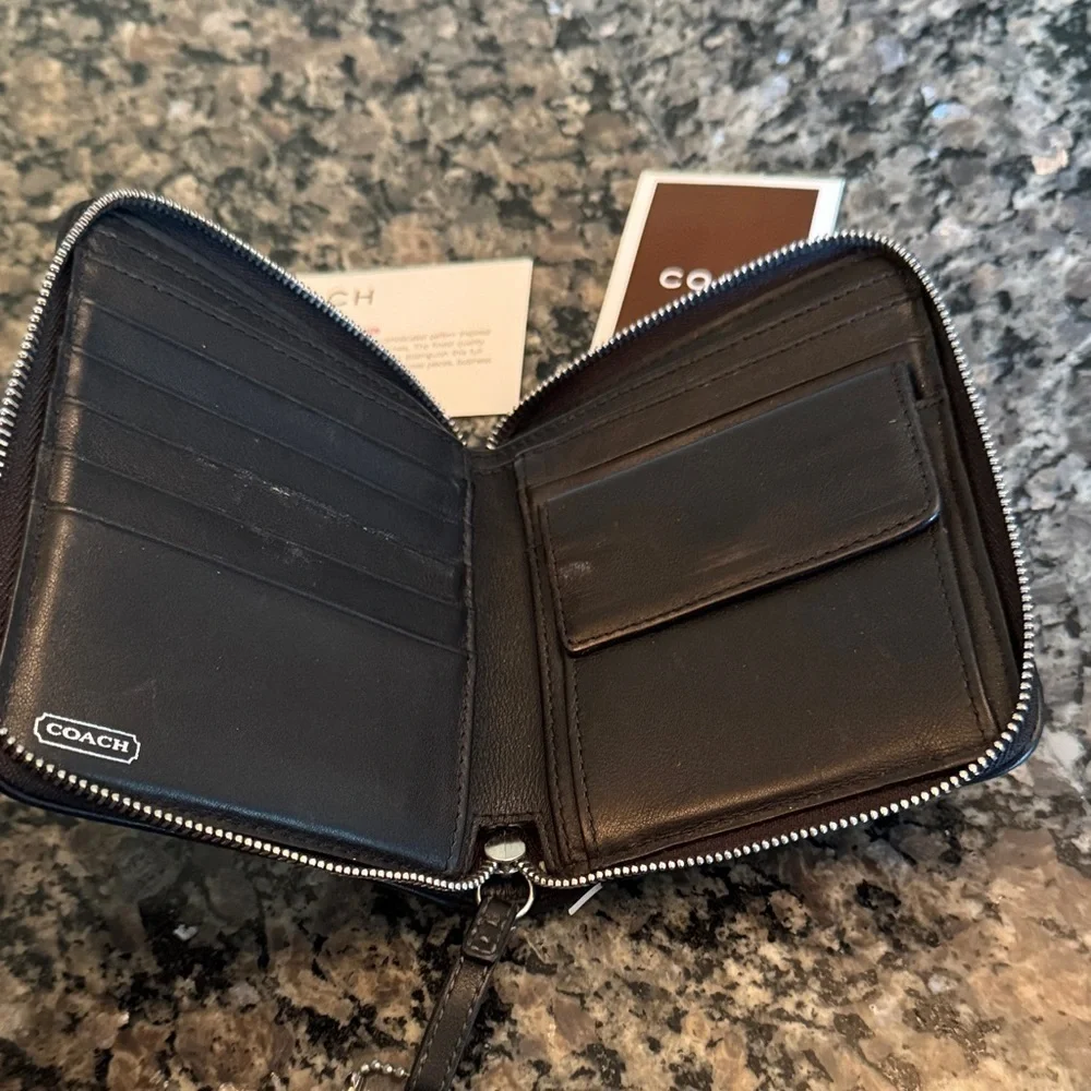 Coach Black and Gray Signature canvas and leather zip around Wallet EUC